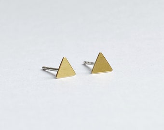 Triangular gold stud earrings