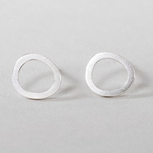 Fine rings stud earrings