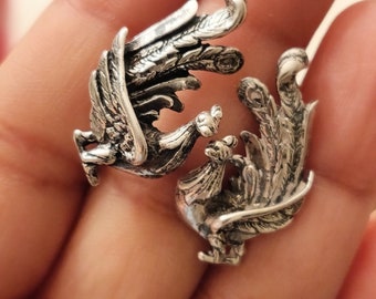 Orecchini vintage in argento sterling con dettagli molto particolari e chiusura a vite con pavone e uccello~