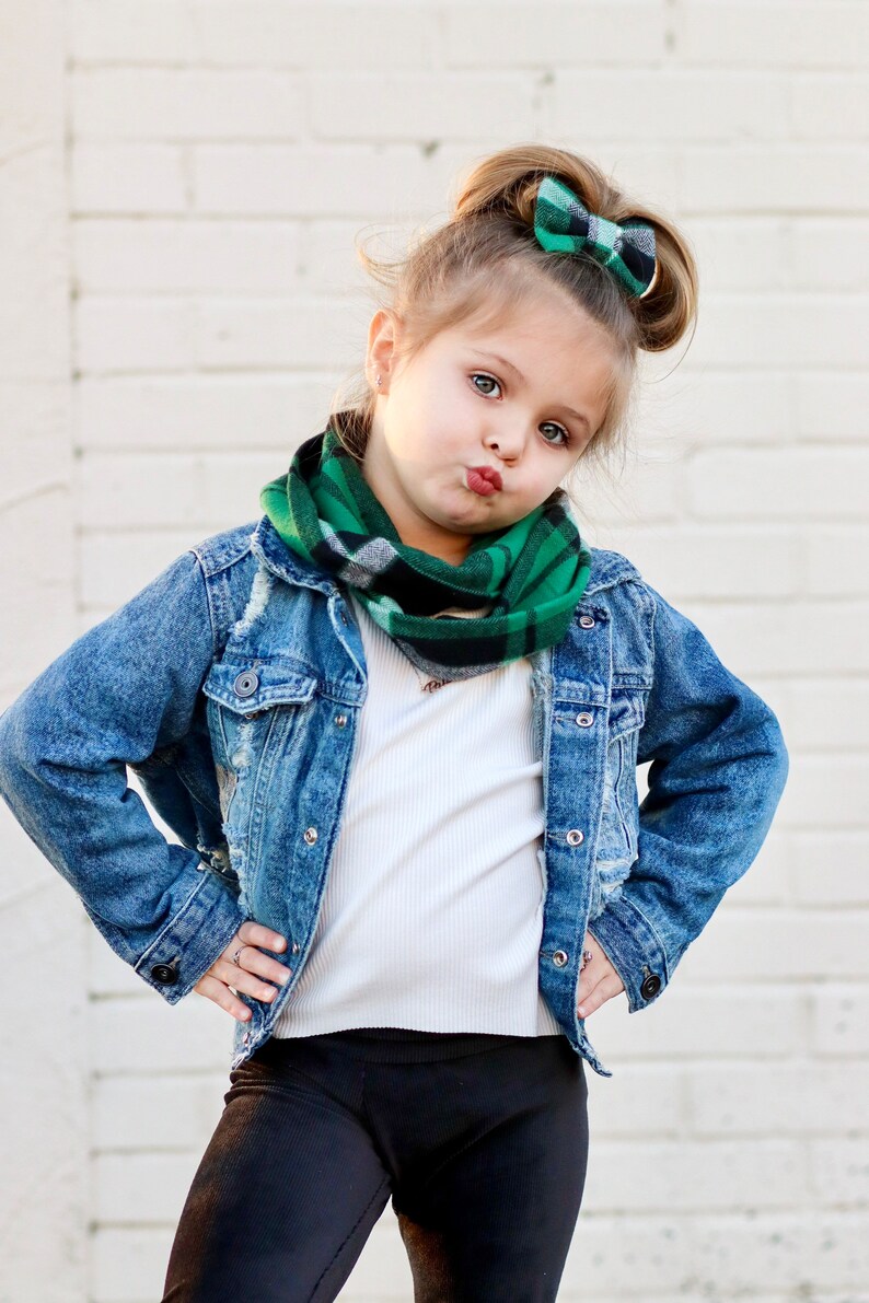 Green Plaid Infinity Scarf, Baby Scarf, Scarves, Baby Bow, Clips, Girl Bow, Mommy and Me, Petite Bow, Piggies image 5