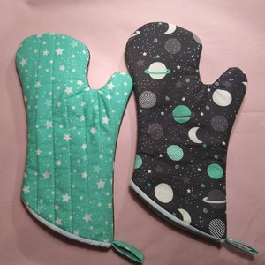 Guanto da forno spaziale; completamente foderato, pianeti, stelle, regalo nerd, accessori da cucina