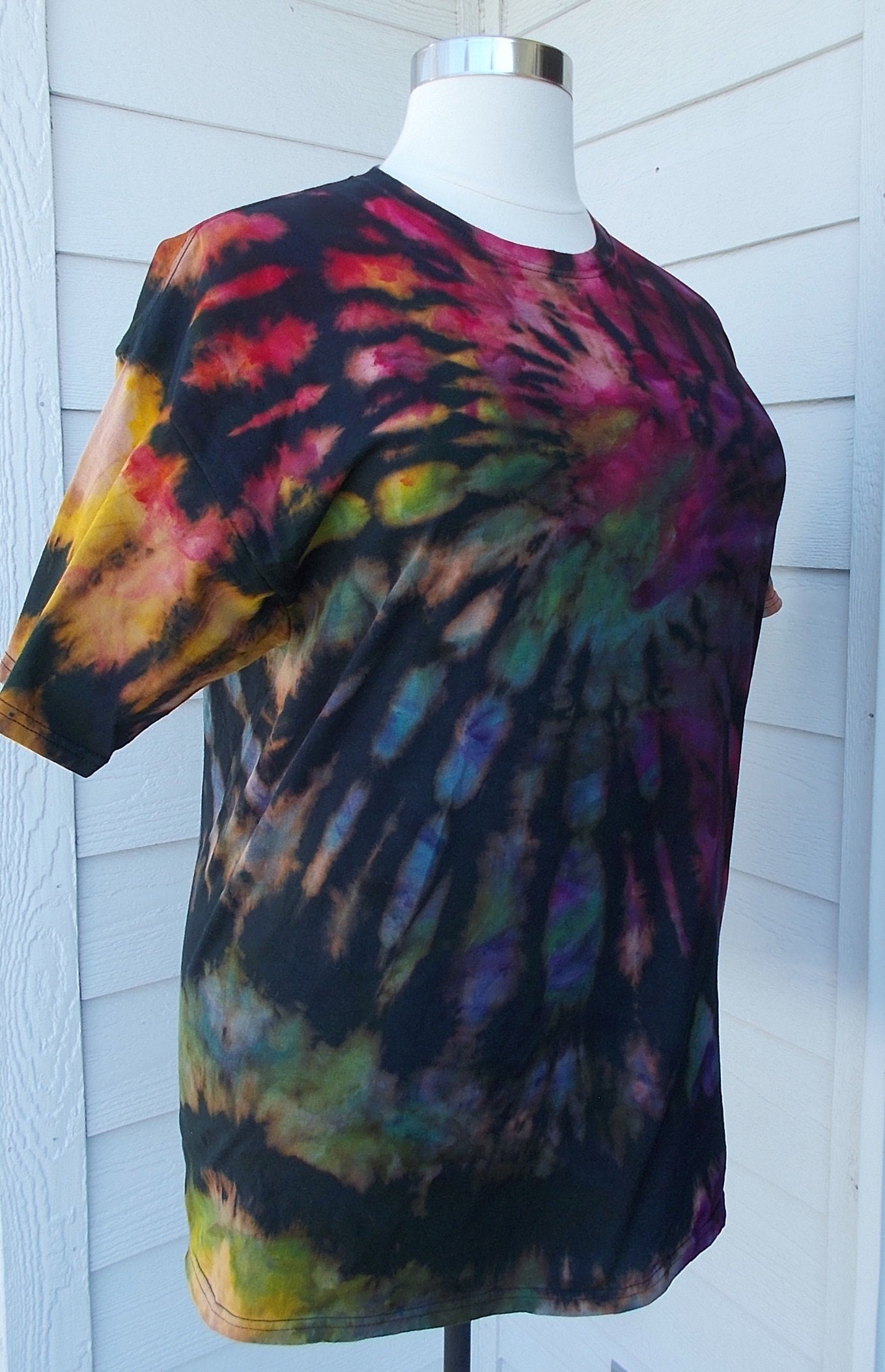 2XL Reverse dyed, Bleach Dyed, IceDyed, Tie Dyed Tshirt