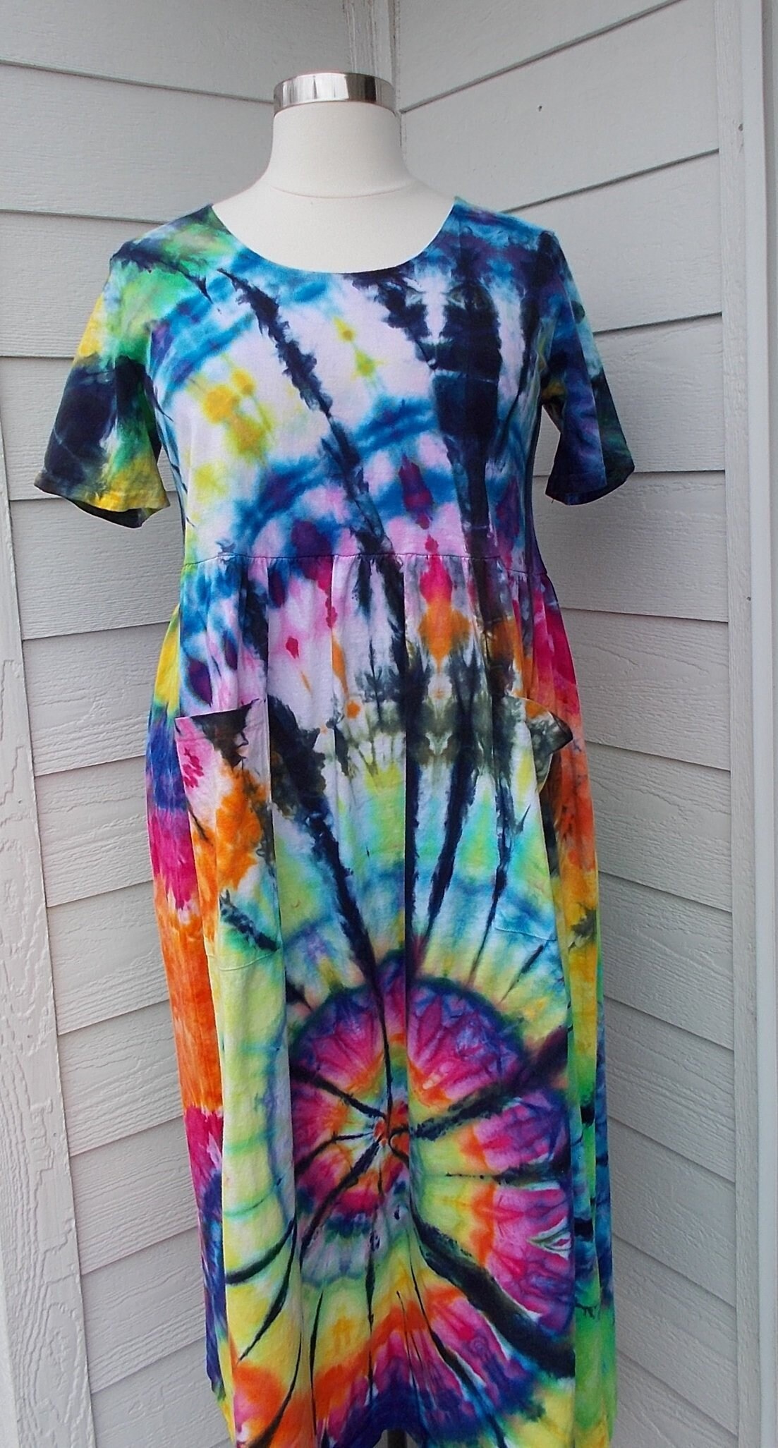 2X Farmer Dress with Pockets tiedyed icedyed