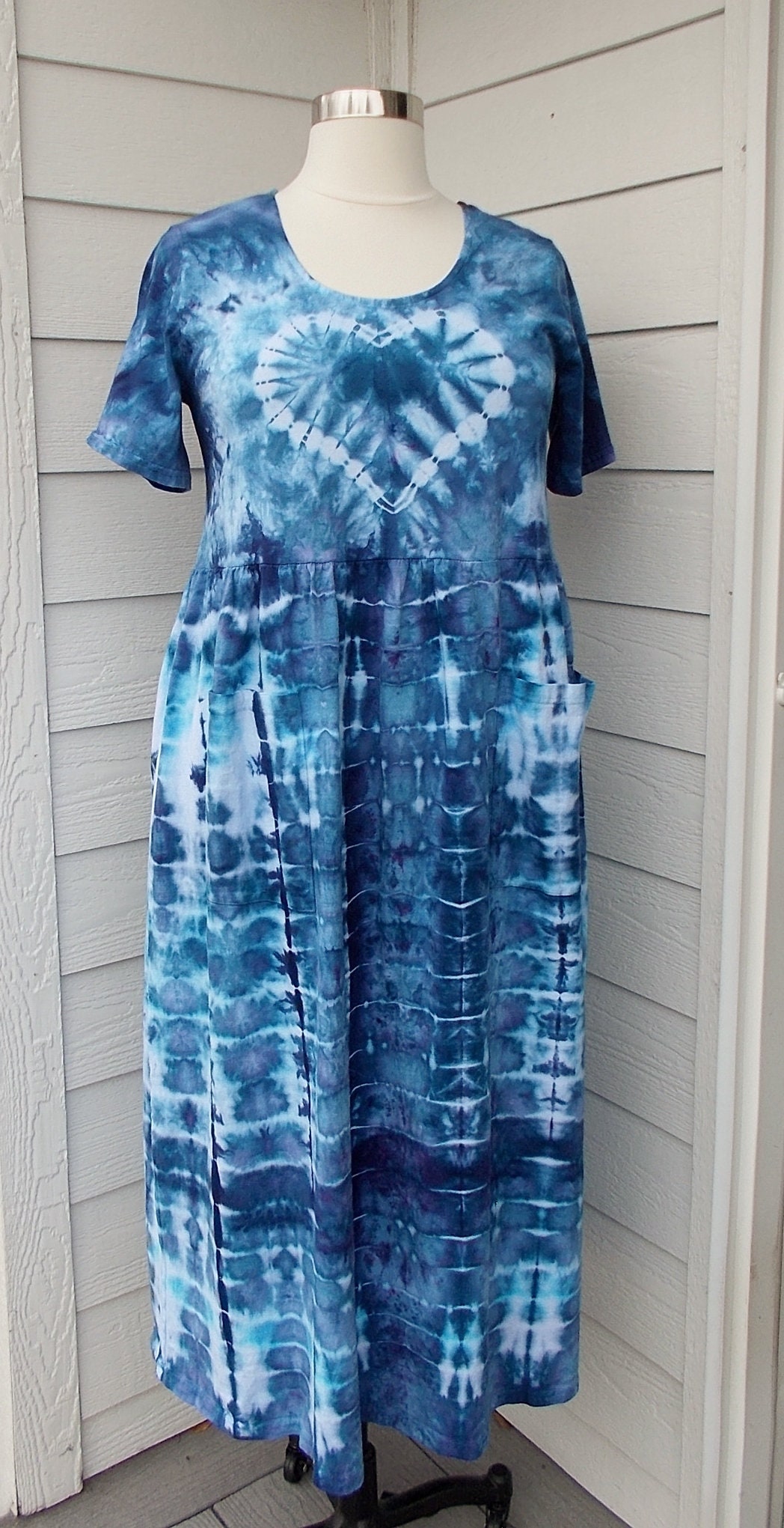 2X Farmer Dress with Pockets tie-dyed ice-dyed
