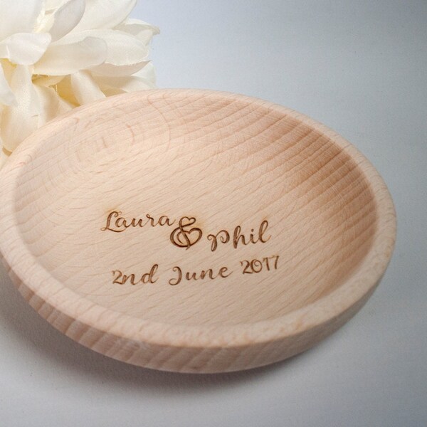 Personalised engraved ring bowl, ring dish made from beech wood. A keepsake trinket gift to celebrate a wedding, anniversary or engagement