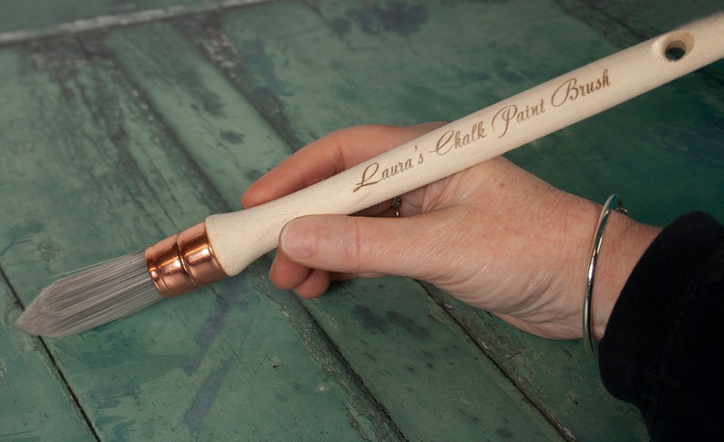 Engraved message Paintbrush personalised, ideal upcycling tool. A special custom gift for a new home or a birthday. image 1
