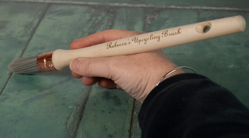 Engraved message Paintbrush personalised, ideal upcycling tool. A special custom gift for a new home or a birthday. image 5