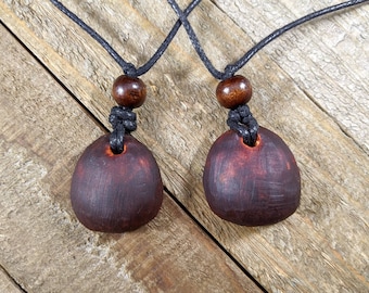 Carved Avocado Stone Friendship Necklaces Unique Natural Jewelry
