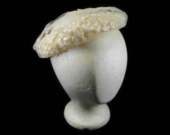 Vintage Ivory Hat Ring with Netting - ladies, dressy, plastic cello - headpiece, wedding, formal, retro, Derby, millinery, spring, Easter