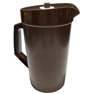 Vintage Tupperware 2-Quart  Pitcher, Lid - brown, white, 800, 801, 802 - liquid, pantry, food, storage, retro kitchen, beverage, milk, juice