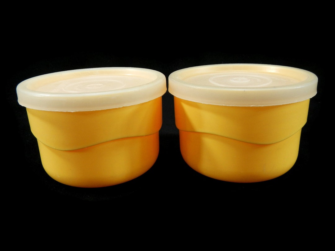 Vintage Tupperware Snack Cups, Lids, Set of 2 Yellow, Sheer, 4 Oz, 2547