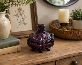 Vintage Fenton Amethyst Glass Trinket Box, Lid – Hexagon Shape, Footed Candy Dish, Purple Art Glass Collectible, Vintage Home Décor Gift