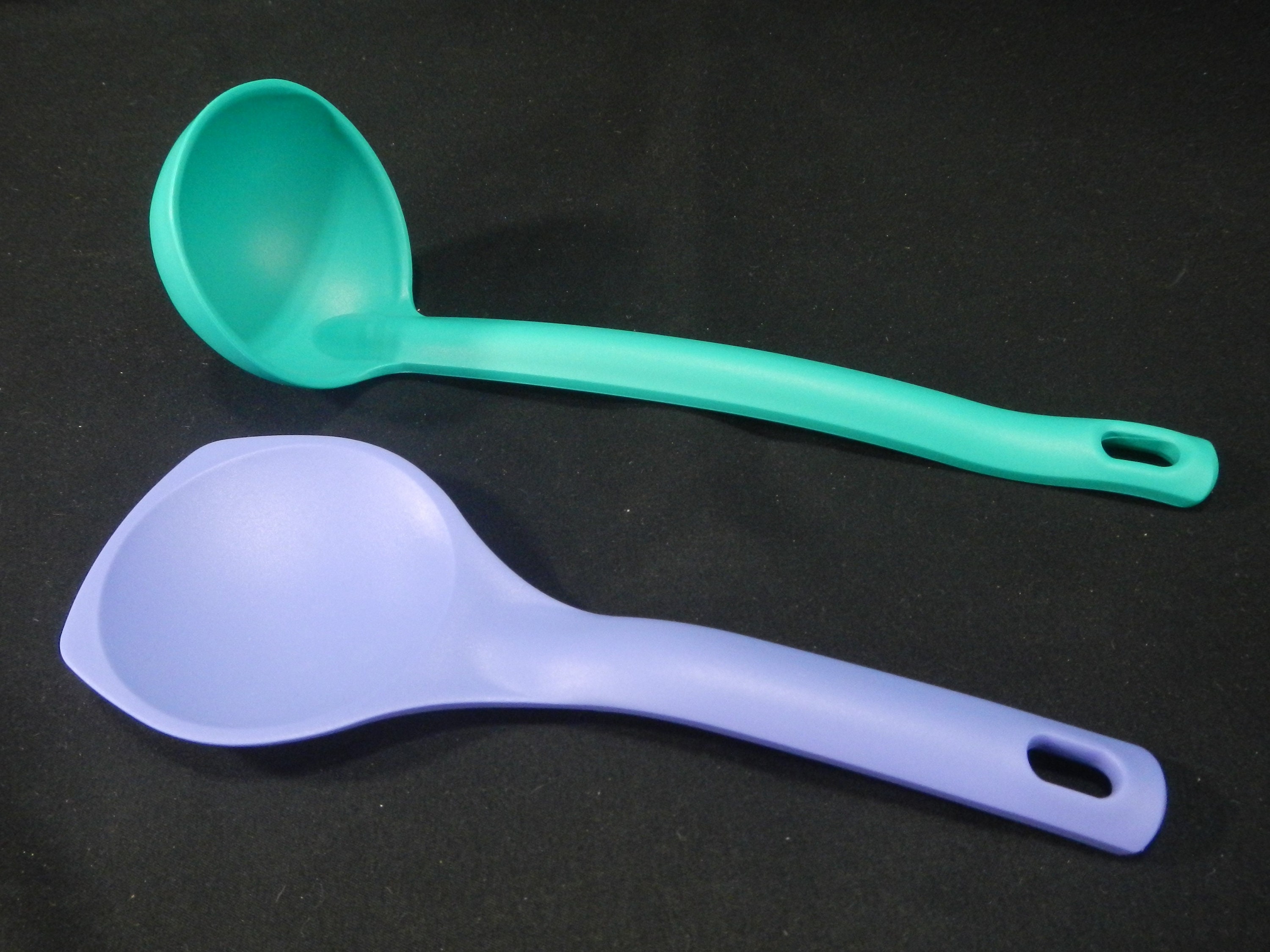 Vintage Tupperware Legacy Ladle OR Spoon CHOICE Green, Blue, 3189, 1990s  Rice Spoon, Cottage Decor, Retro Kitchen, Serving Utensil 