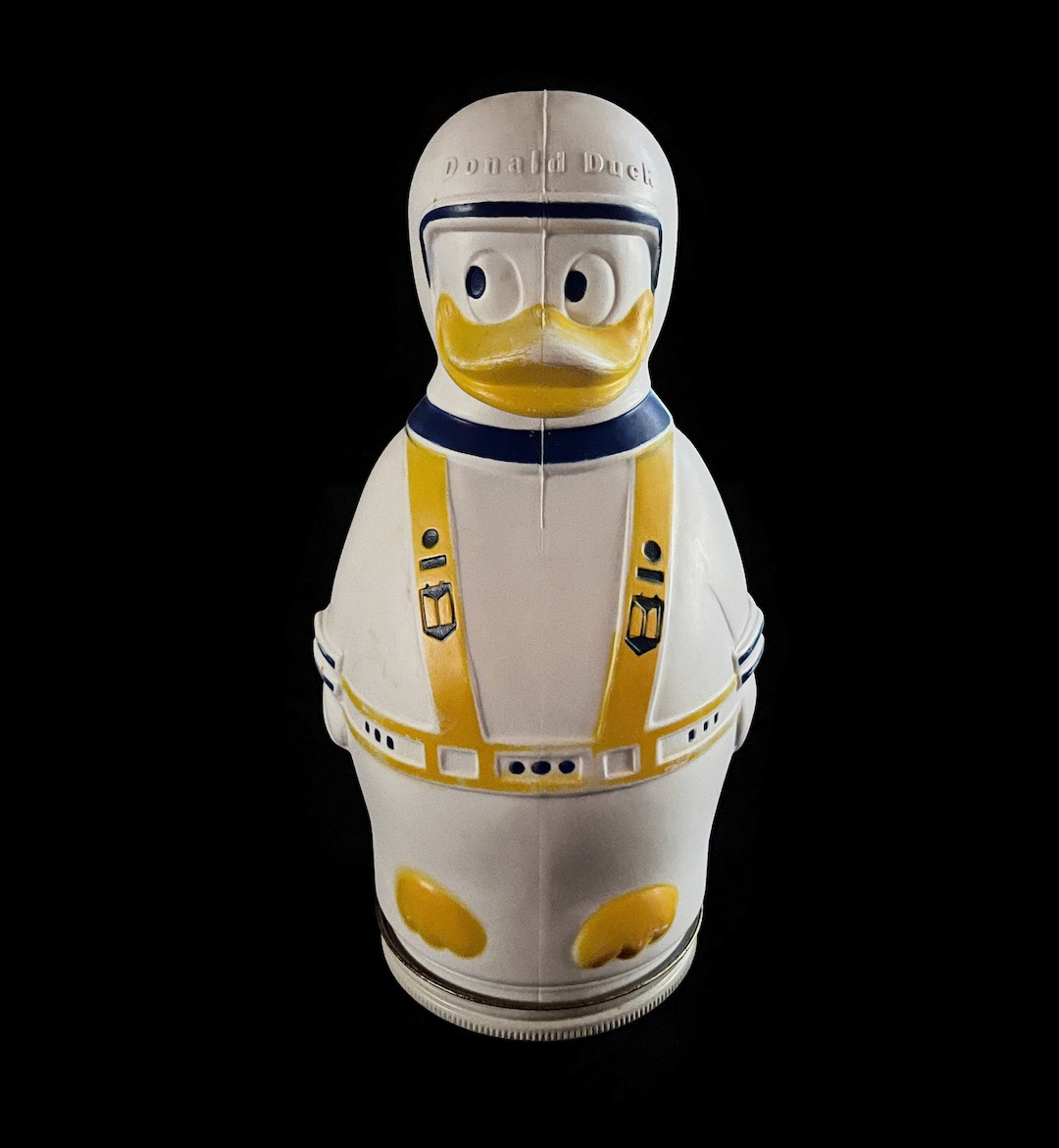Vintage Nabisco Puppet's Cereal Astronaut Donald Duck Bank, 1966