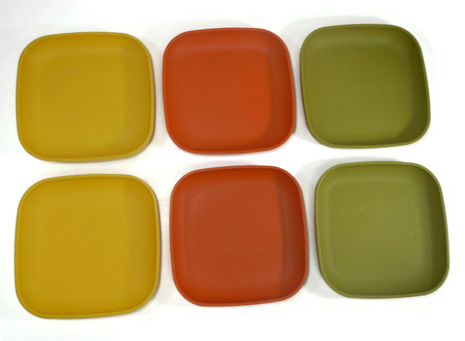 green toys plate set