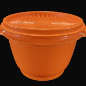 Vintage Tupperware Servalier Bowl, Lid - small, orange, 20 oz, 1970s, 886, starburst lid - kitchenware, retro, kitchen storage, pantry