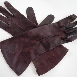 Vintage Ladies Gloves - dark brown, cloth, size 6 - 1950s-1960s - dressy, mid-century, high fashion, wrist length, formal, prom, homecoming