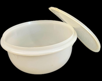 Vintage Tupperware Large Mixing Bowl, Lid - white, sheer, #272, #230 - retro, classic, baking, kitchenware, food storage, kitchen, picnic