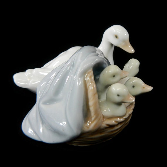 Vintage Lladro Ducks Figurine - #4895, Retired, Issued 1974 