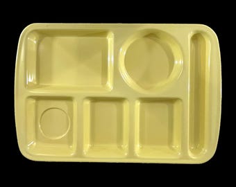 Vintage Cafeteria Tray – Yellow Melamine Lunch Tray, 14.3"x9.3", Adcraft T1410, 5-Compartment Food Service Kitchen, Sorting, Craft Use