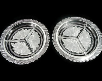Platos para condimentos divididos de vidrio imperial vintage - Juego de 2, fruta en huecograbado, centro de fruta esmerilada - 3 partes, mediados de siglo, estilo rústico elegante, para servir