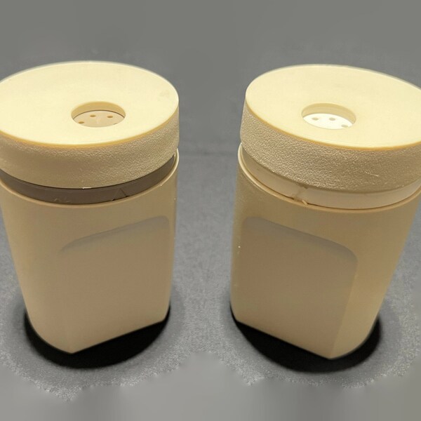 Vintage Tupperware Salt & Pepper Shakers, Spice Containers - almond, 1970s-80s, set- picnic, camping,dining, serving,cabin, RV,retro kitchen