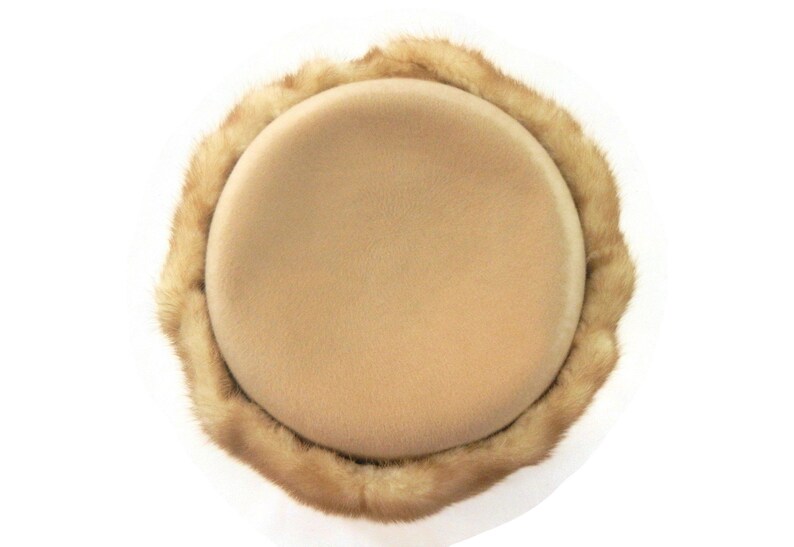 1950s-1960s dressy Vintage Ritz Henry Pollack Ladies Hat fur traditional tan pillbox style classic 100/% wool winter clothing
