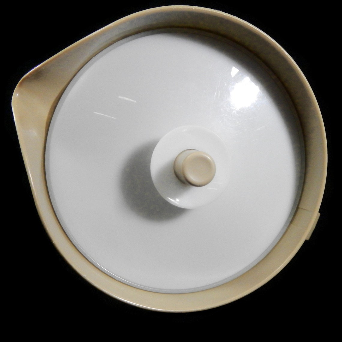 Vintage Tupperware 2Quart Pitcher With Lid almond 800 802 Etsy