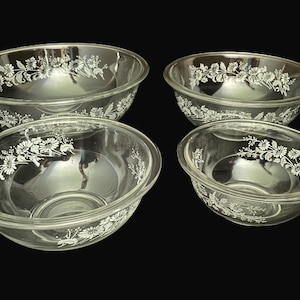RARE Vintage Pyrex Mixing Bowl Set - Colonial Mist, White Lace, #322, 323, 325, 326, clear glass, white flowers- 1980s- nesting, kitchenware