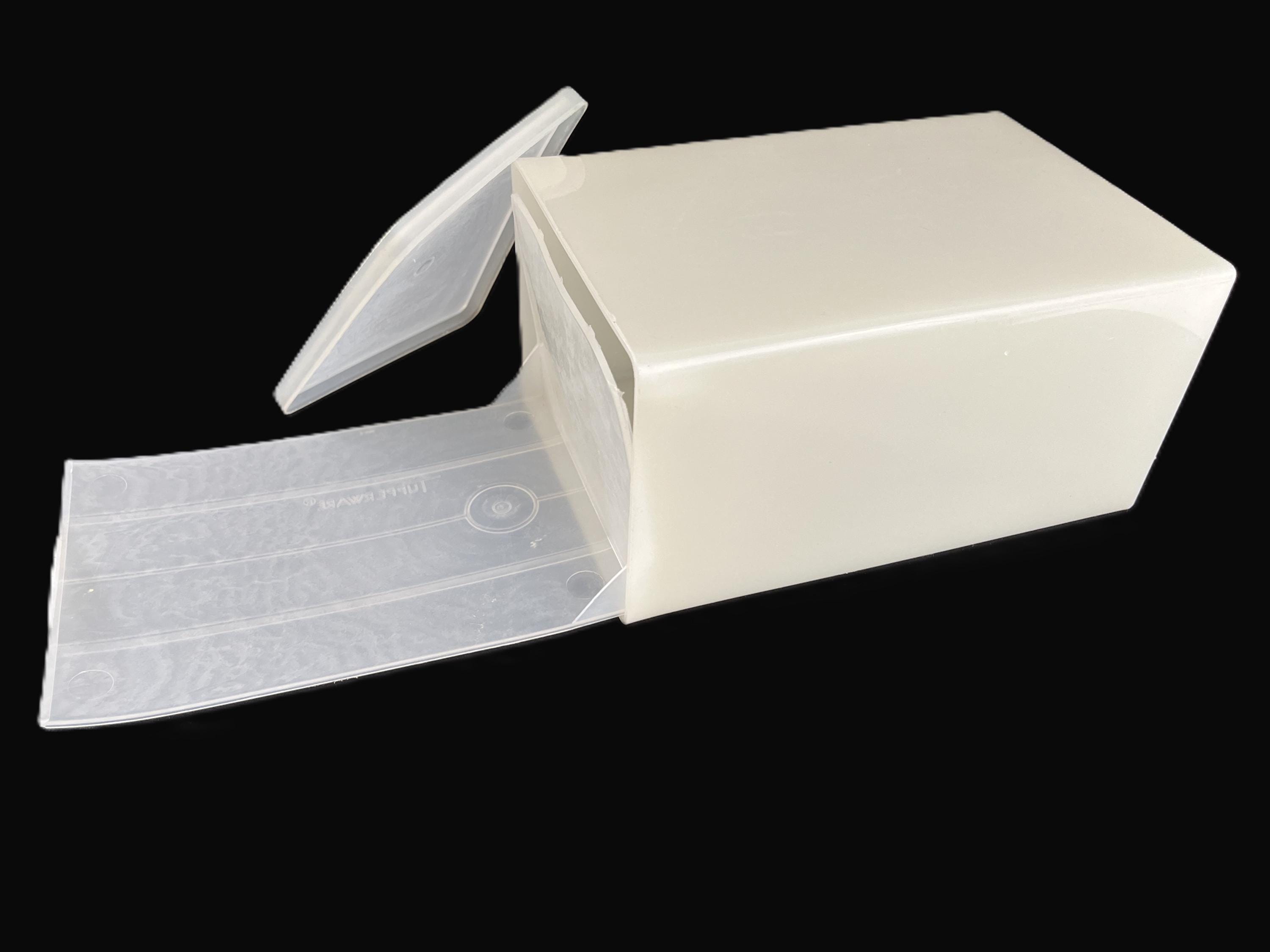 Mar08ge Tupperware Big Freeze Ice Cream Keeper With Lid