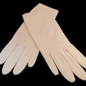 Vintage Ladies Gloves - women's wrist gloves, nylon, almond/cream color, about size 6-1/2, elastic at wrist, short, 1960s - mid century