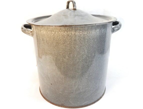 Vintage Gray Graniteware Stockpot With Strainer and Lid, Gray and