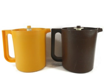 Vintage Tupperware Go Between Pitcher, Push Button Lid, CHOICE - 1.5 quart, gold or brown, 1575, 801, 802 - liquid, juice, drink, beverage