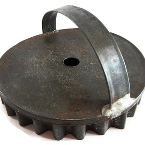 Antique Pastry Cutter or Tart Press - metal, possibly 1940s -farmhouse kitchen, rustic kitchen, kitchen tool, cookie cutter, primitive decor