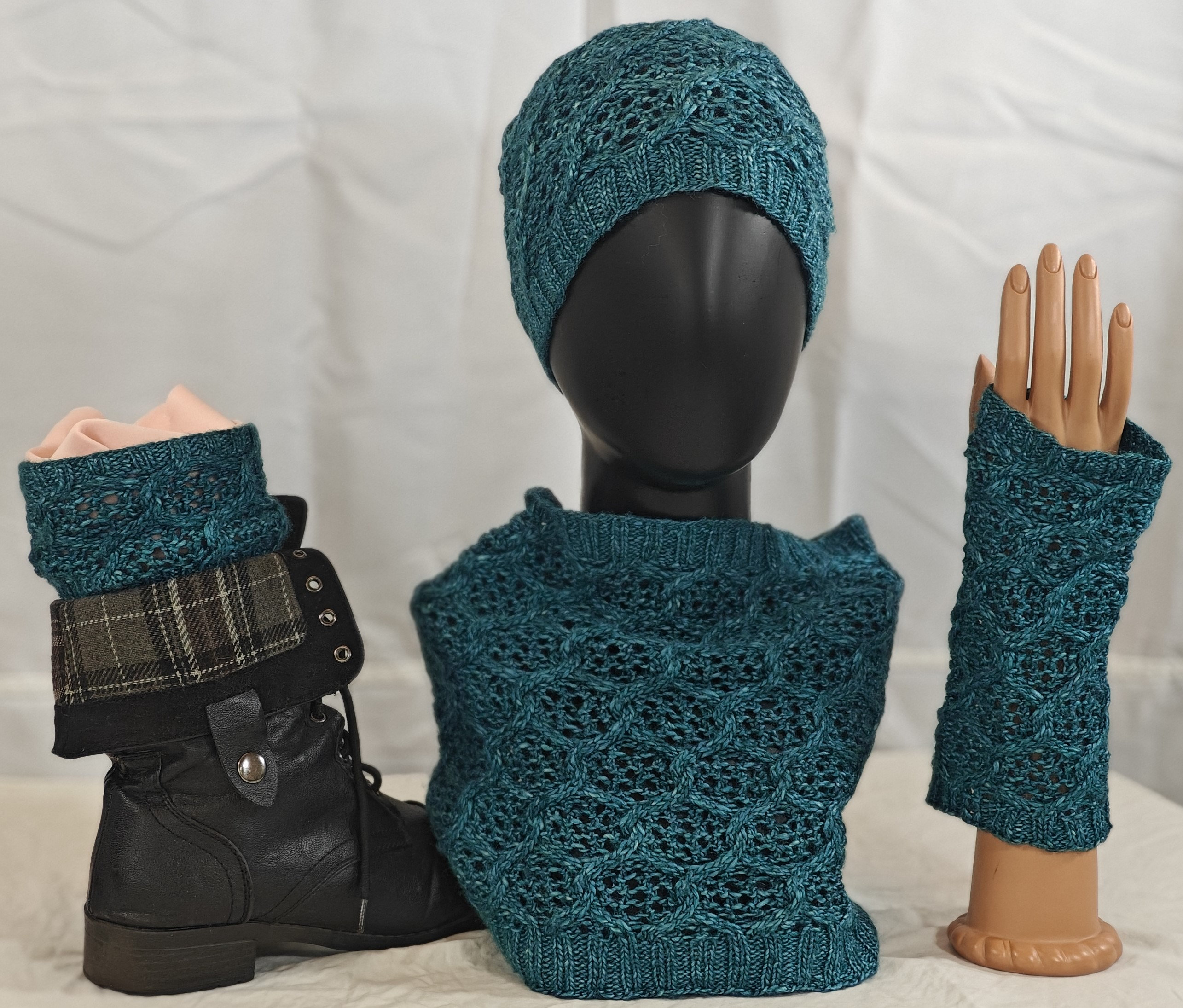 Chain Link Knitting Pattern Discount Bundle: Chain Link Hat, Chain Link ...