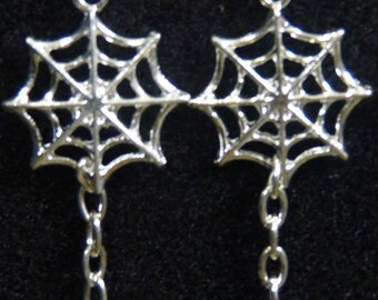 Orecchini a forma di ragno e ragnatela in argento