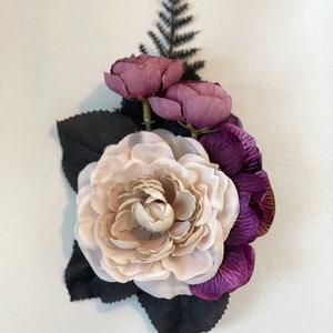 Eerie Elegance Flower Hair Clip