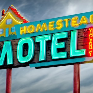 Homestead Motel Retro Roadside Vintage Neon Sign