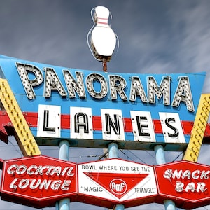 Panorama Bowling Lanes, Retro Roadside, Bowl, Vintage Neon Sign, Vintage Retro Neon Sign