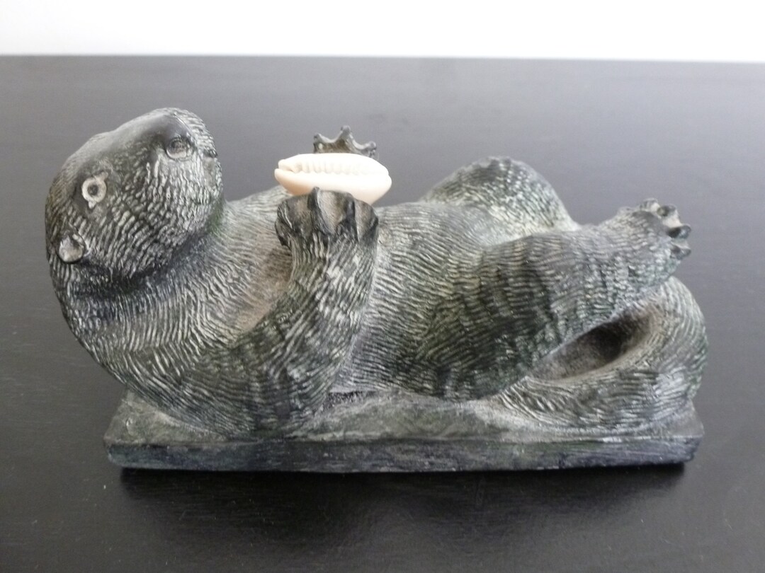 Vintage Beaver Statue by the Wolf Sculptures Canada WE A Wolf Original