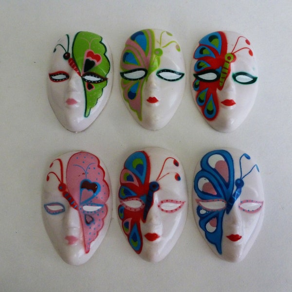 Momo Mask - Etsy