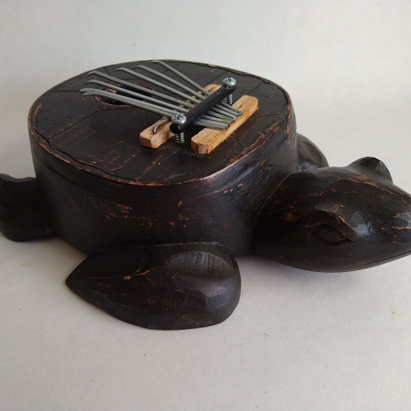 TURTLE Wood Carved Mbira Karimba 7 Keys Wood Percussion Instrument