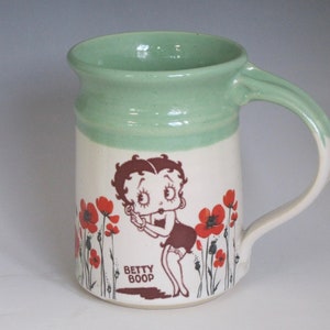 Betty Boop Mug with Poppies
