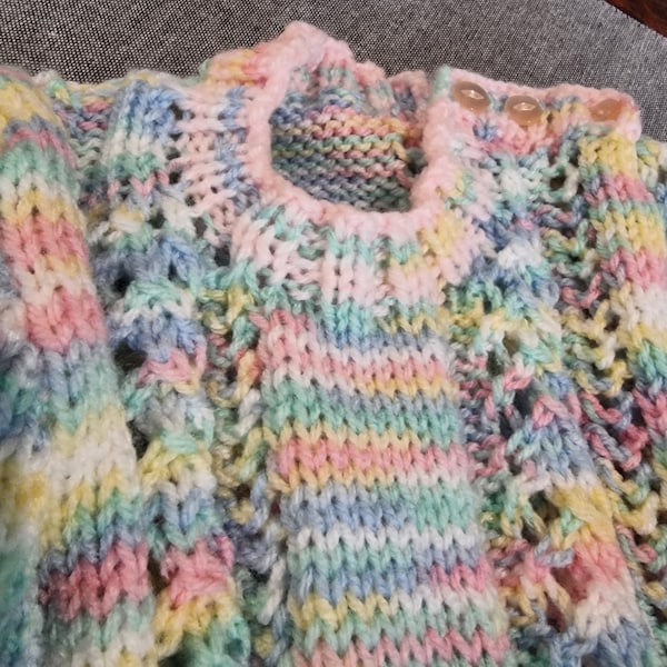 Hand Knitted ** Babys ** Knit *** Pastel ** Stripes ** Button Shoulder ** Jumper ** Sweater **  3-6 mths