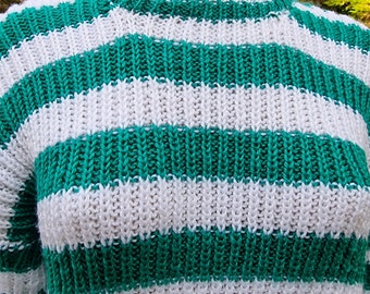 New ** Ladies ** Hand Knitted ** Green ** White ** Jumper ** Sweater ** Acrylic ** Size S/L  ** OAK