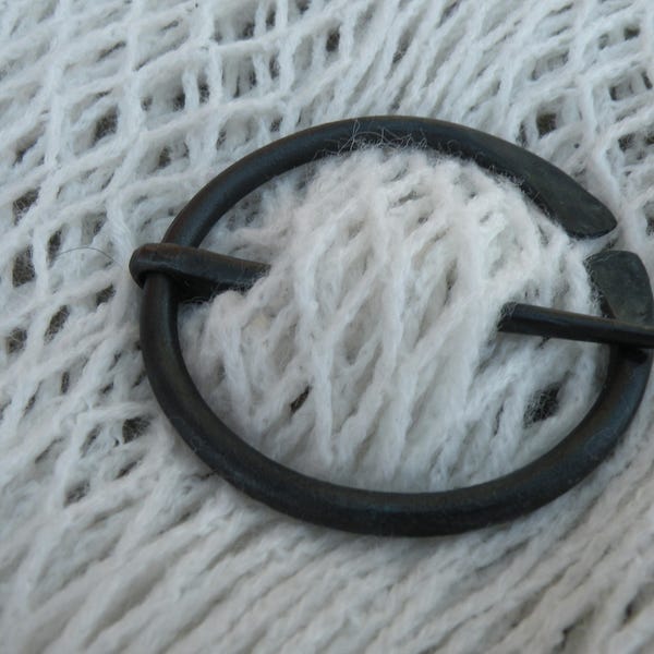 Hand forged brooch, Penannular brooch, Viking pin, celtic pin, cloak pin, shawl pin, scarf pin, celtic brooch, brooch, blacksmith made