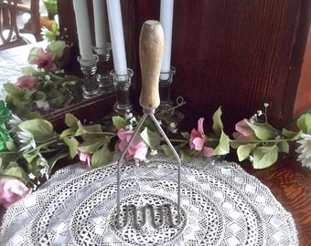 Rustic Kitchen Utensil, Farmhouse Kitchen Utensil, Vintage Rustic Kitchen Utensil, Rustic Utensils, Camper Accessories, Potato Masher, RTS