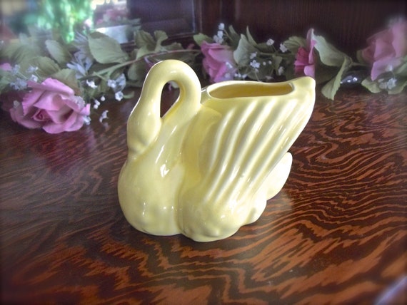 Mid Century Planter, Bird Vase, Mid Century Vase, Mid Century Bird Decor, Succulent Planter, Swan Planter, Vintage Swan Planter, Swan Vase