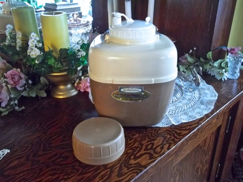 Vintage Camper, Camper Gift, Camper Accessories, Vintage Thermos, Picnic Accessories, Vintage Water Jug, Coffee Thermos, Camping Accessories image 3
