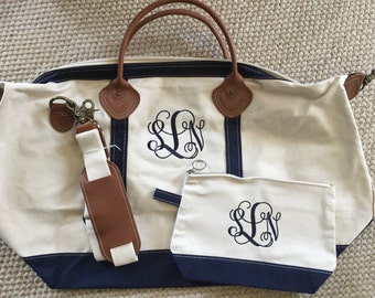 Monogrammed Weekender Bag and Make up bag set Personalized Duffel Bag Monogrammed Canvas Duffle Bag Great gift for her